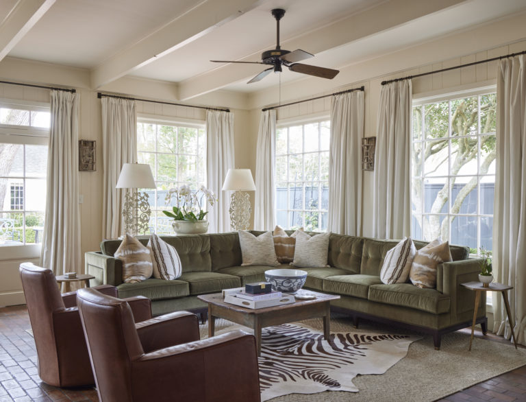 Living Room by Jade Interior Design